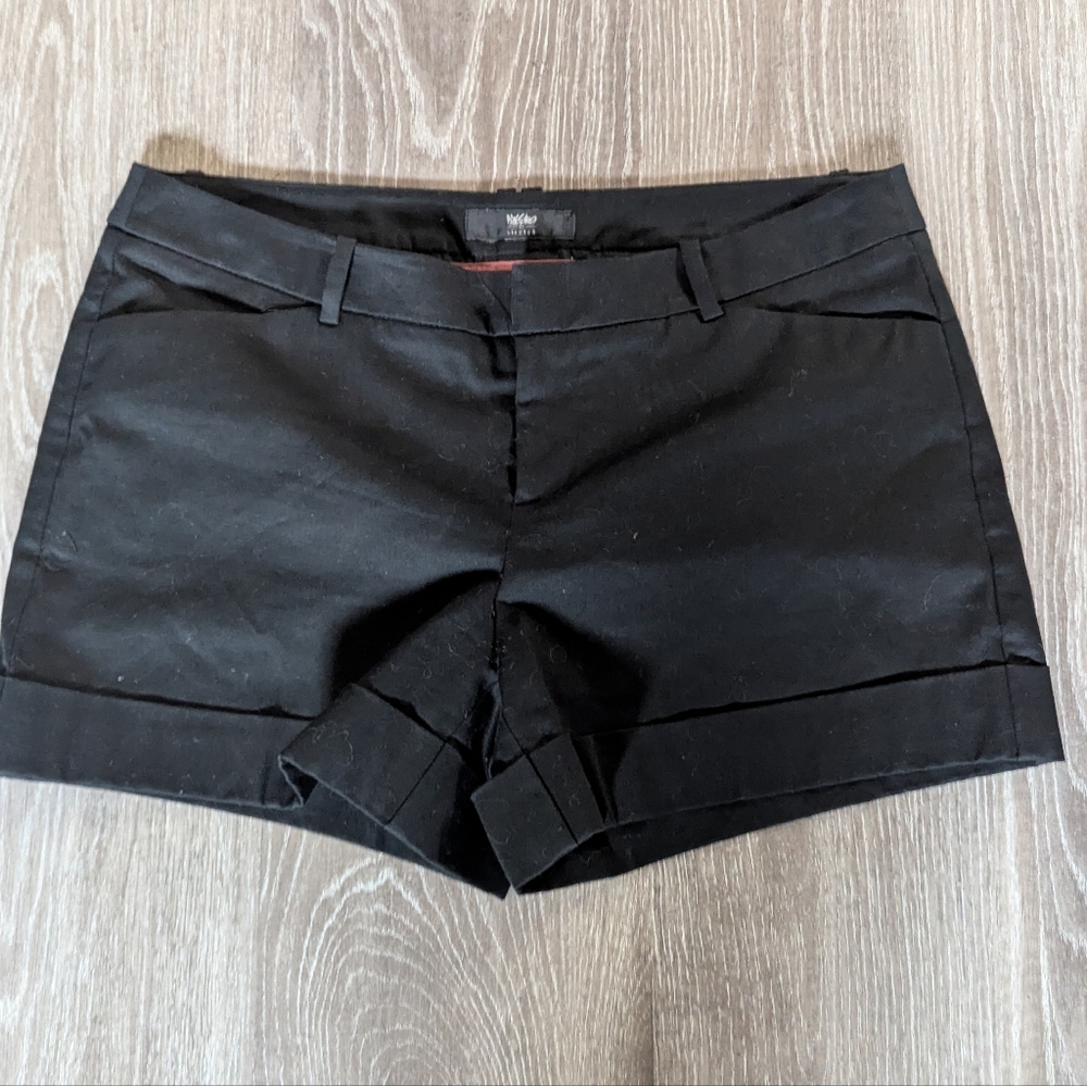 MOSSIMO SUPPLY CO. | cuffed chino shorts